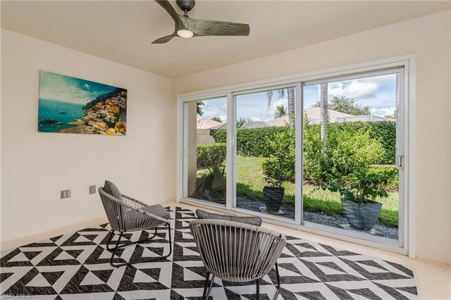 4949 Kingston WAY, Naples, FL 34119