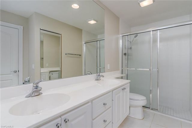 4949 Kingston WAY, Naples, FL 34119