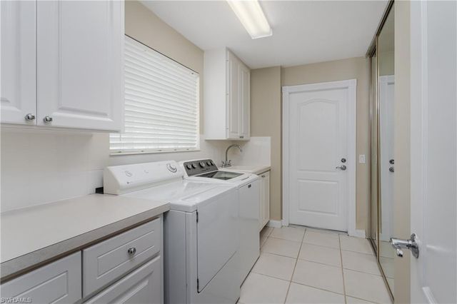 4949 Kingston WAY, Naples, FL 34119