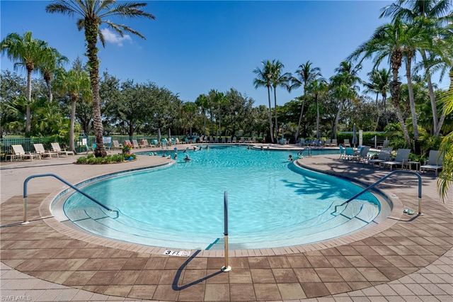 4949 Kingston WAY, Naples, FL 34119