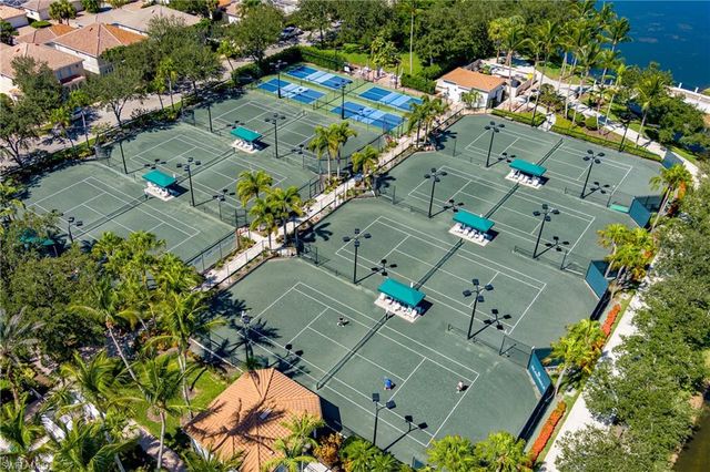 4949 Kingston WAY, Naples, FL 34119