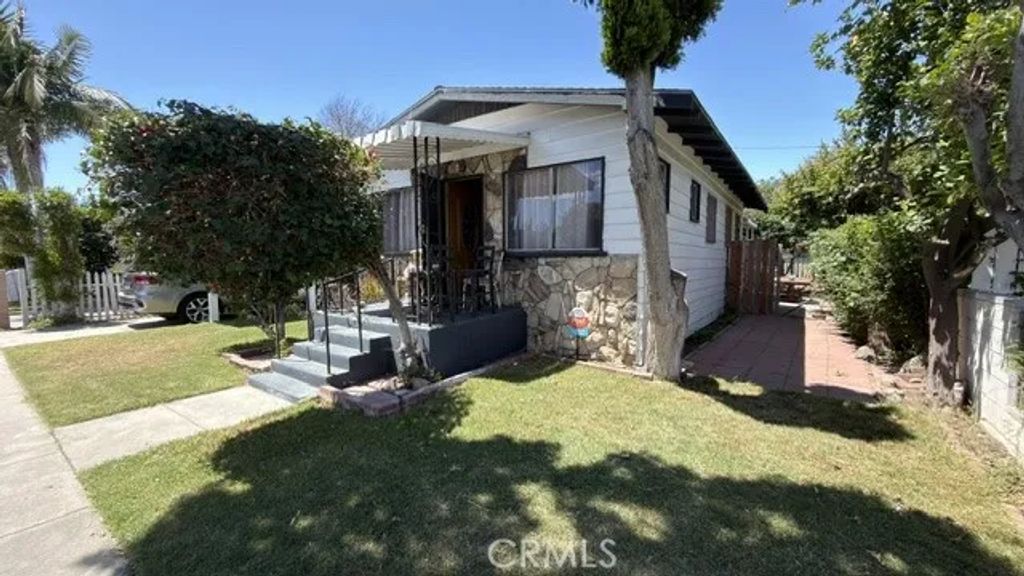 2645 E Jefferson Street, Long Beach, CA 90810