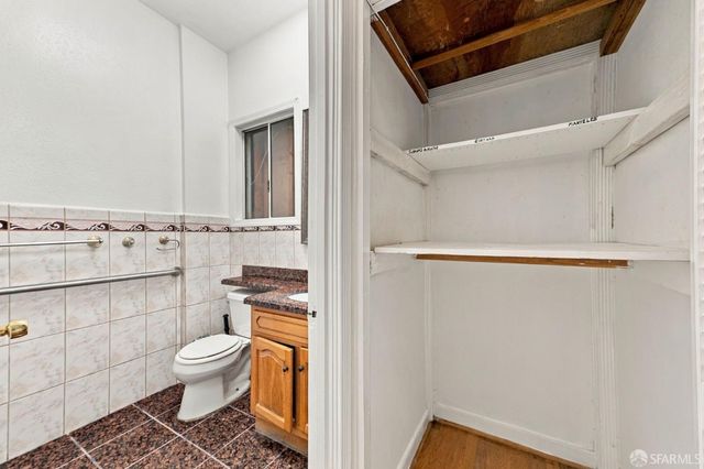 411 Vienna Street, San Francisco, CA 94112