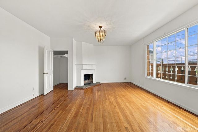 411 Vienna Street, San Francisco, CA 94112