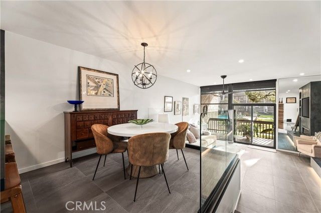 5118 Marina Pacifica Dr S, Long Beach, CA 90803