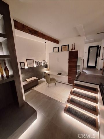 5118 Marina Pacifica Dr S, Long Beach, CA 90803