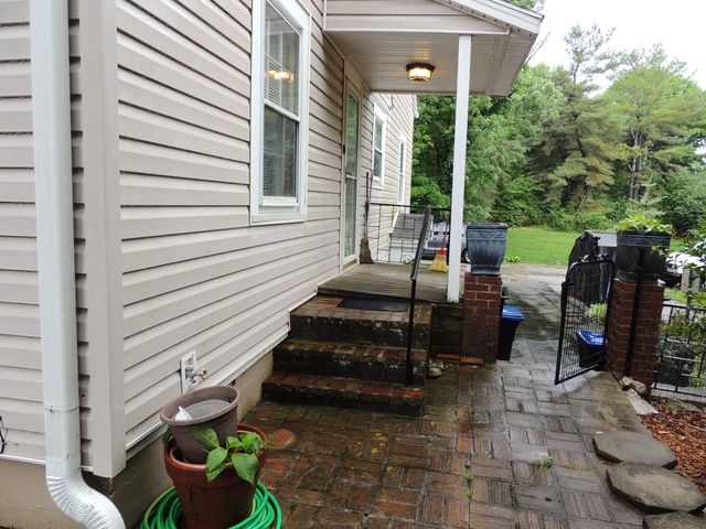 4 Tanner Court, Frankfort, KY 40601