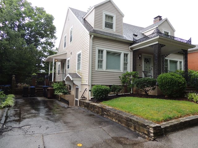 4 Tanner Court, Frankfort, KY 40601