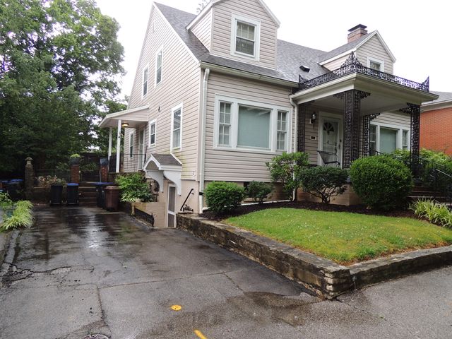 4 Tanner Court, Frankfort, KY 40601