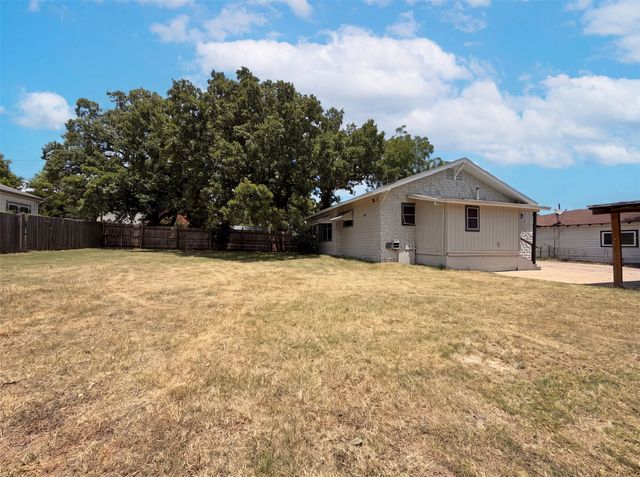 5124 Norma Street, Fort Worth, TX 76112