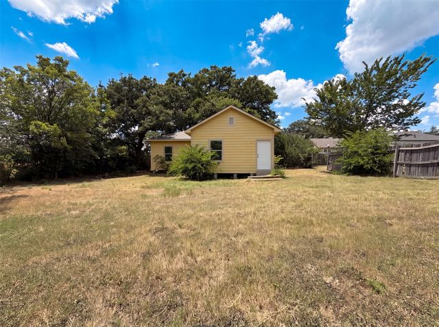 5124 Norma Street, Fort Worth, TX 76112