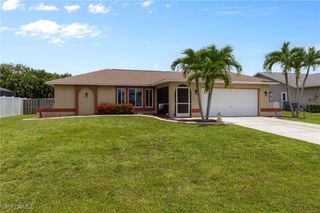 1711 SE 8th AVE, Cape Coral, FL 33990