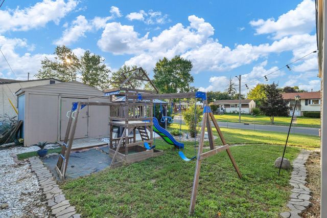 693 Maurine Drive, Columbus, OH 43228