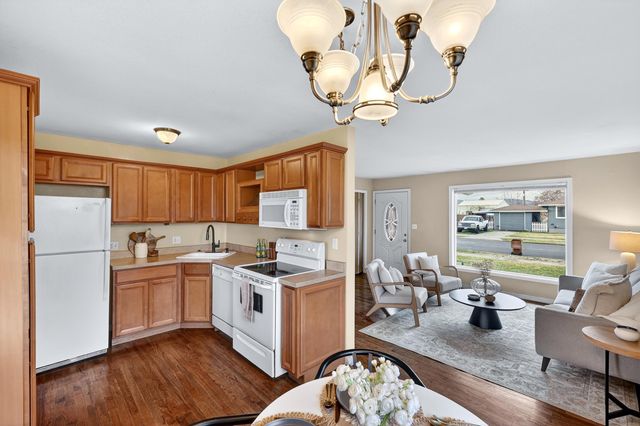 3903 E Ermina Ave, Spokane, WA 99217