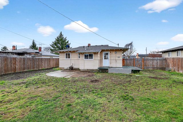 3903 E Ermina Ave, Spokane, WA 99217