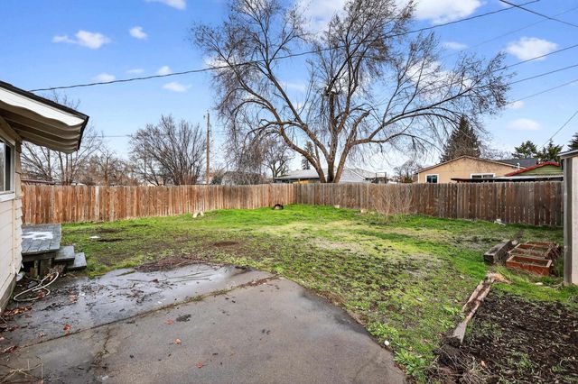 3903 E Ermina Ave, Spokane, WA 99217