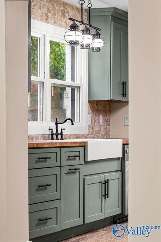 1329 Monte Vista Drive, Gadsden, AL 35904