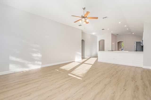 1005 Grimes Drive, Forney, TX 75126