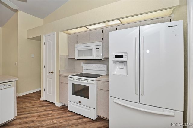 1 Morning Glory Court, Homosassa, FL 34446