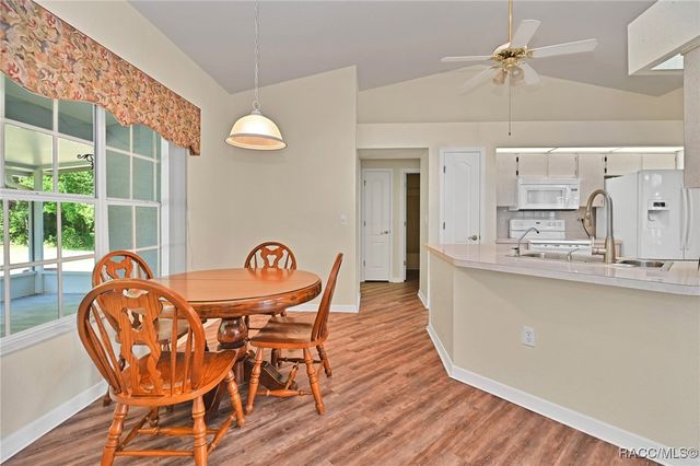 1 Morning Glory Court, Homosassa, FL 34446