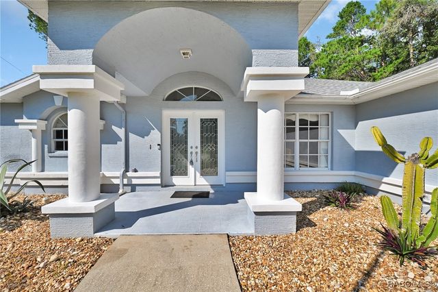 1 Morning Glory Court, Homosassa, FL 34446