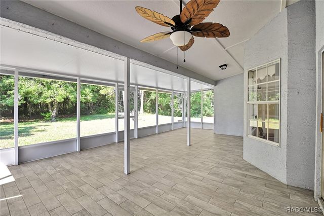 1 Morning Glory Court, Homosassa, FL 34446