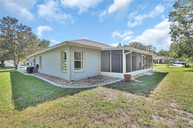 1 Morning Glory Court, Homosassa, FL 34446
