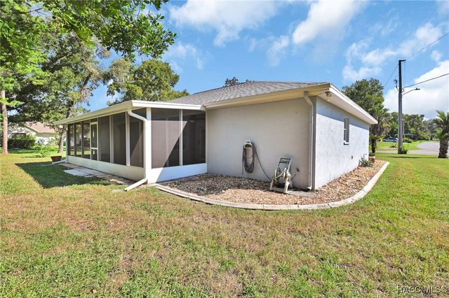 1 Morning Glory Court, Homosassa, FL 34446