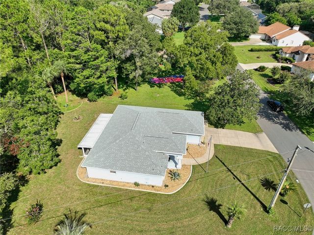 1 Morning Glory Court, Homosassa, FL 34446