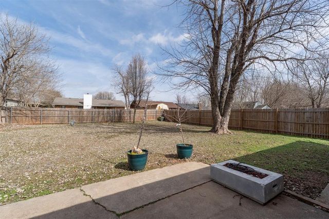 1033 W Griggs Way, Mustang, OK 73064