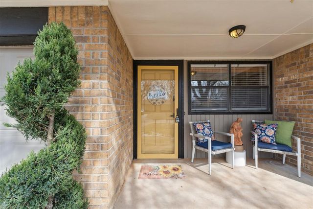 1033 W Griggs Way, Mustang, OK 73064