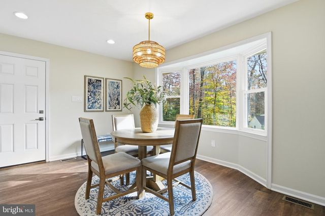 11302 ALMS HOUSE CT, Fairfax Station, VA 22039