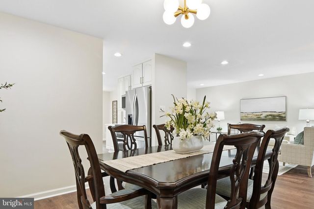 11302 ALMS HOUSE CT, Fairfax Station, VA 22039