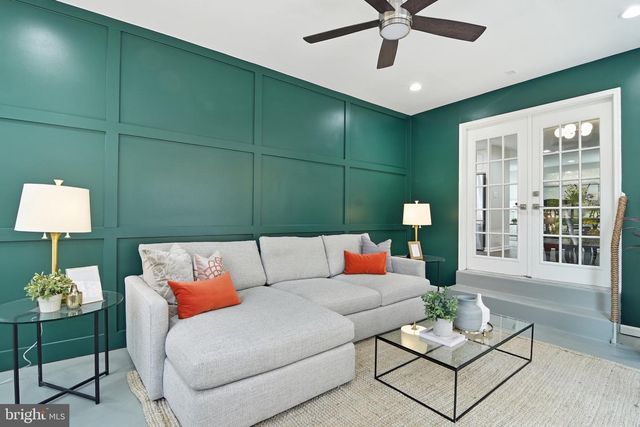 11302 ALMS HOUSE CT, Fairfax Station, VA 22039