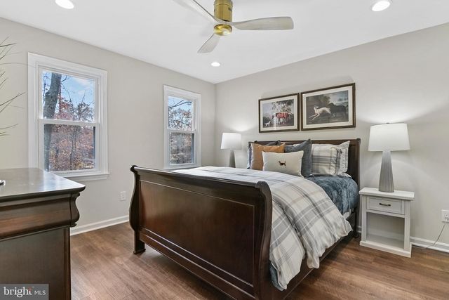 11302 ALMS HOUSE CT, Fairfax Station, VA 22039