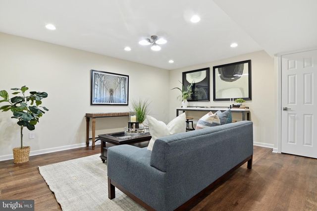 11302 ALMS HOUSE CT, Fairfax Station, VA 22039