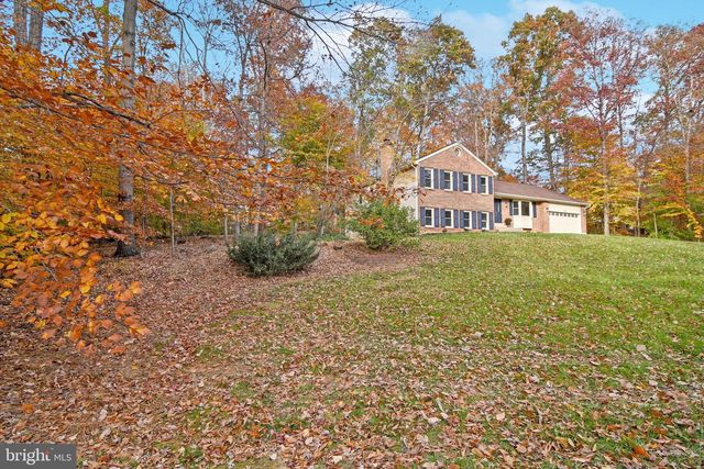 11302 ALMS HOUSE CT, Fairfax Station, VA 22039