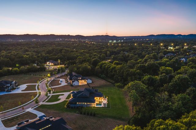1292 Broad Oaks Dr, Brentwood, TN 37027