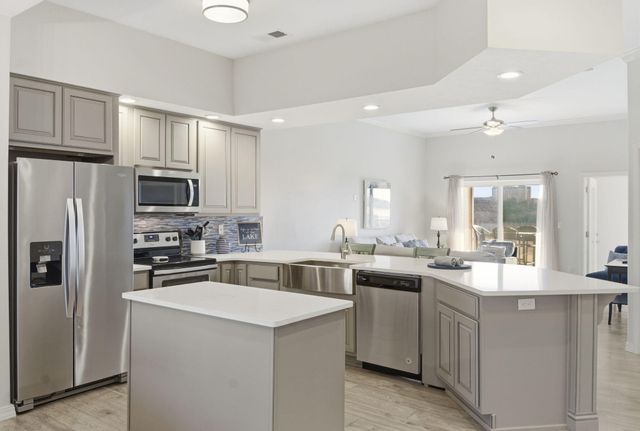 200 Majestic Drive 118, Branson, MO 65616