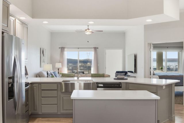 200 Majestic Drive 118, Branson, MO 65616