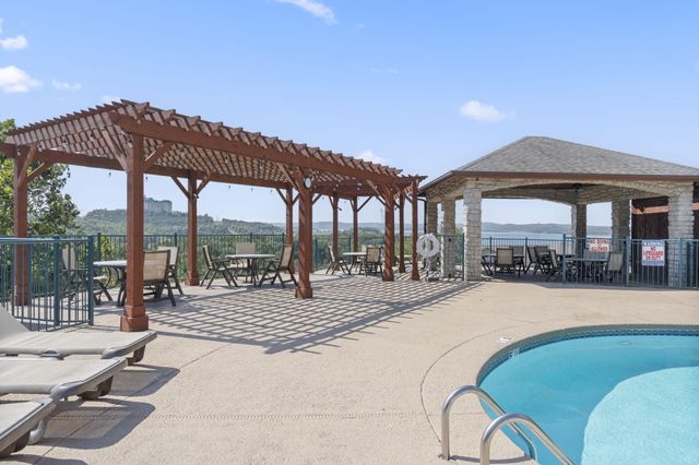 200 Majestic Drive 118, Branson, MO 65616
