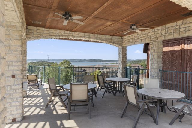 200 Majestic Drive 118, Branson, MO 65616