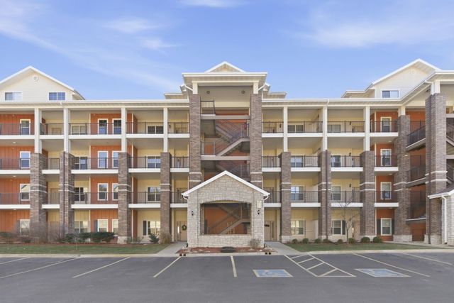 200 Majestic Drive 118, Branson, MO 65616
