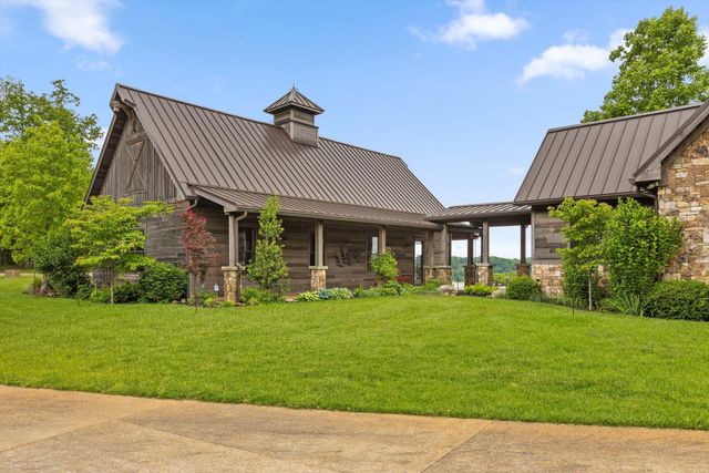 6835 Jasper Highlands Boulevard, Jasper, TN 37347