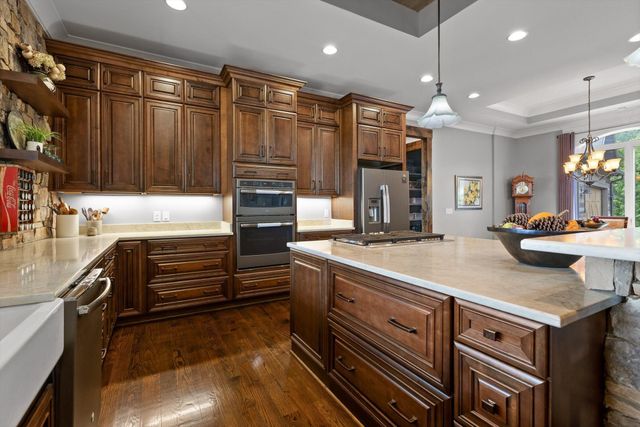 6835 Jasper Highlands Boulevard, Jasper, TN 37347