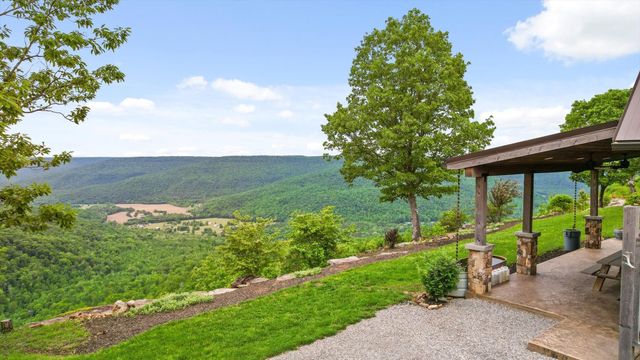 6835 Jasper Highlands Boulevard, Jasper, TN 37347