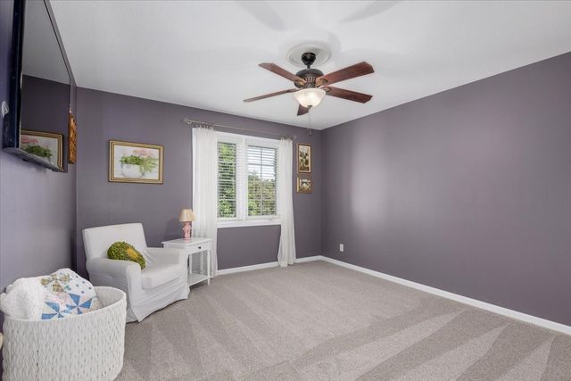 5459 Coachlight Drive, West Des Moines, IA 50266