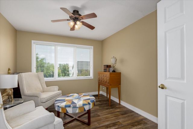 5459 Coachlight Drive, West Des Moines, IA 50266