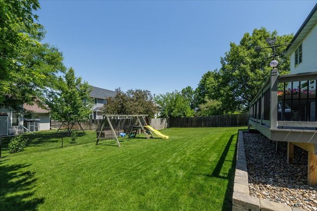 5459 Coachlight Drive, West Des Moines, IA 50266