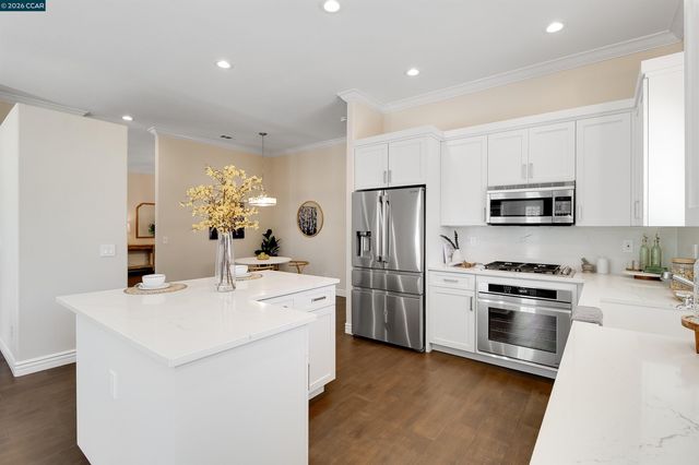 5619 Berwick Ct, Discovery Bay, CA 94505